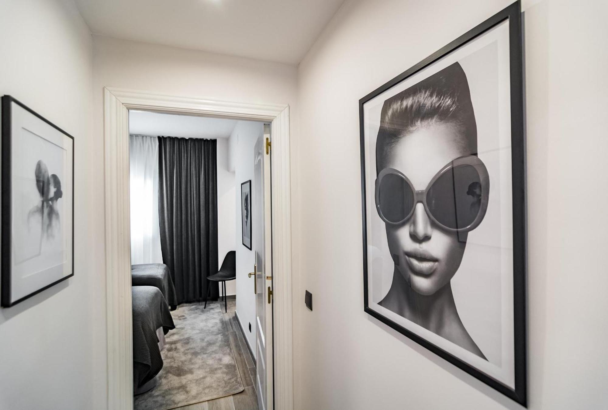 Pr - Stunning Flat Front Line Beach Puerto Banus มาร์เบยา ภายนอก รูปภาพ