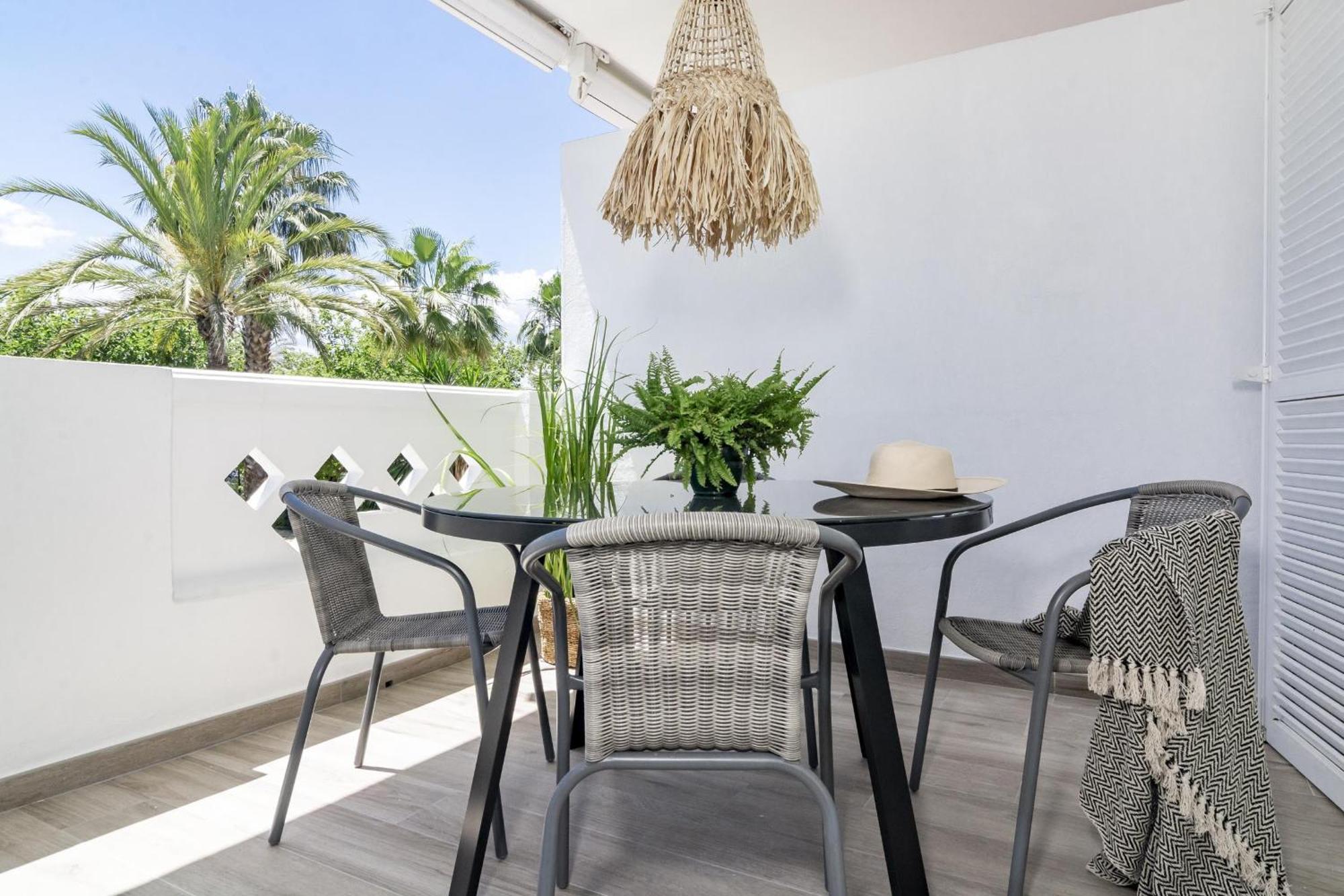 Pr - Stunning Flat Front Line Beach Puerto Banus มาร์เบยา ภายนอก รูปภาพ